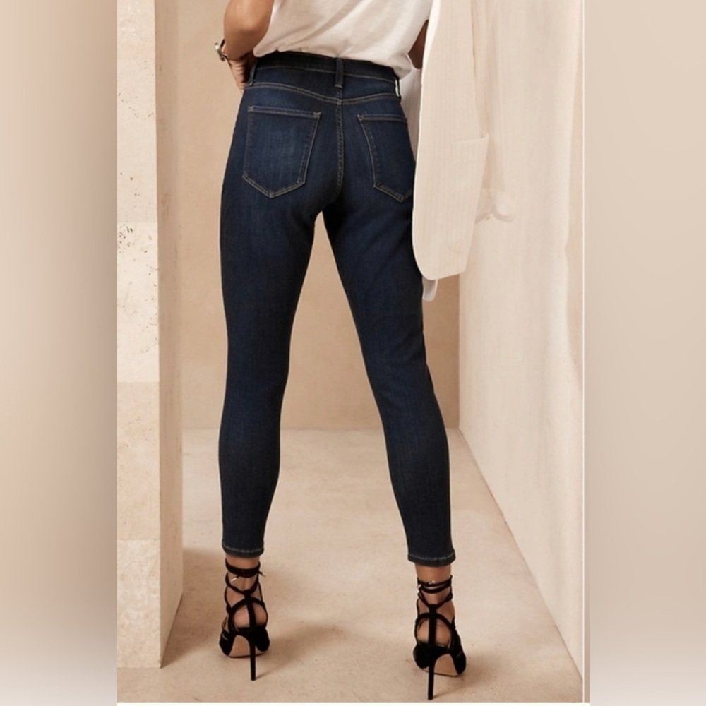 32 - Banana Republic Curvy Skinny Jeans